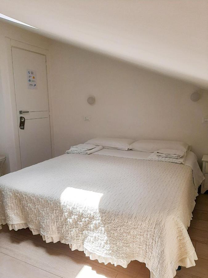 Mare Di Stelle Bed & Breakfast Sirolo Exterior photo
